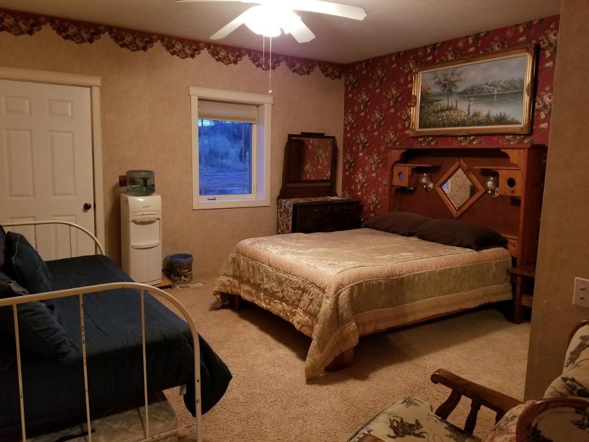 Sunlit Oasis Bed and Breakfast Notom Exterior foto