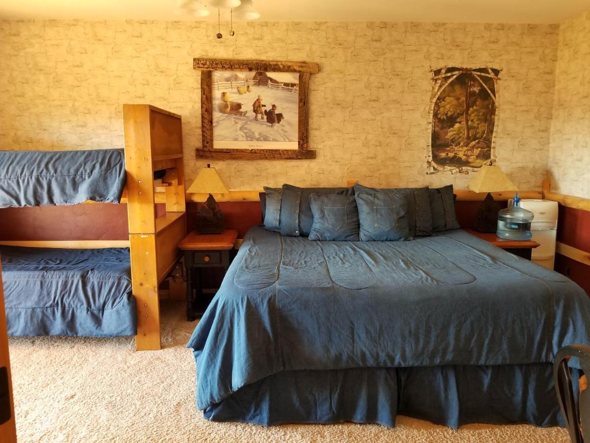 Sunlit Oasis Bed and Breakfast Notom Exterior foto