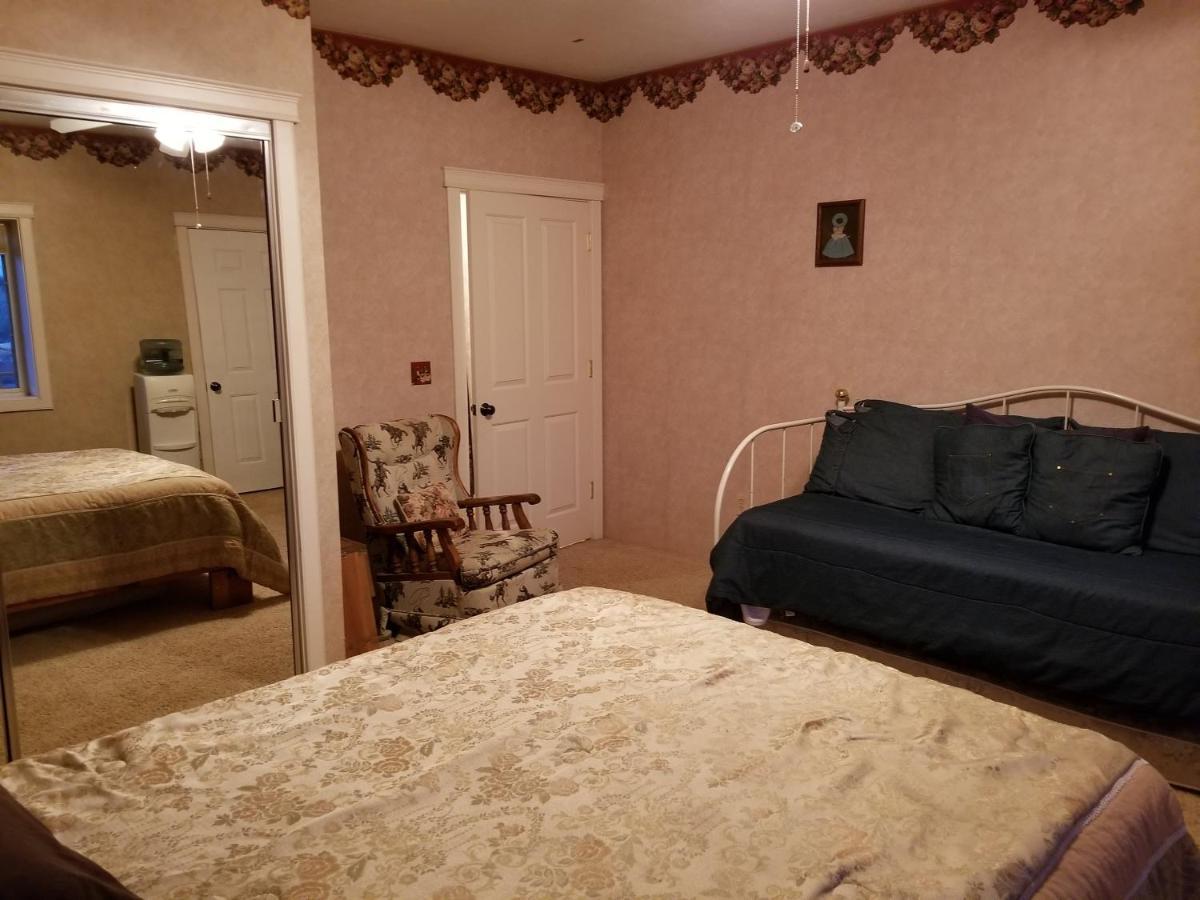 Sunlit Oasis Bed and Breakfast Notom Exterior foto